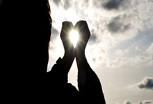 乌克兰女足比赛中，列支敦士登队取得胜利